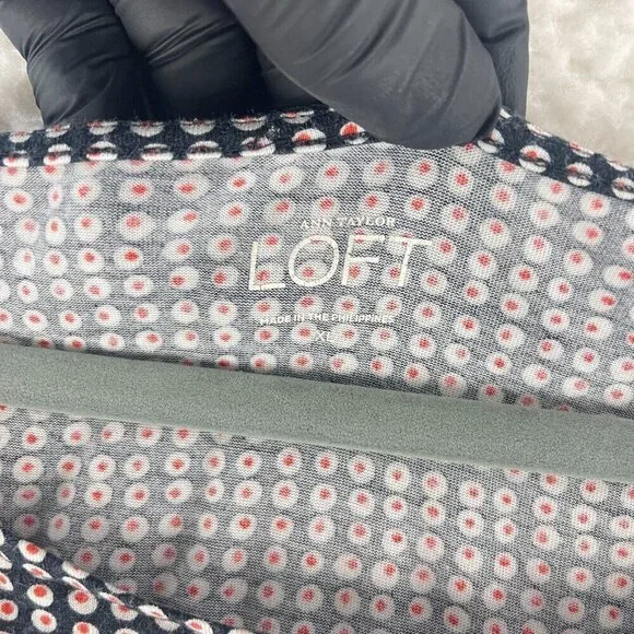 Ann Taylor LOFT Blue Dot Print Pull Over Shirt‎ Womens Short Sleeve Size XL - Picture 8 of 13